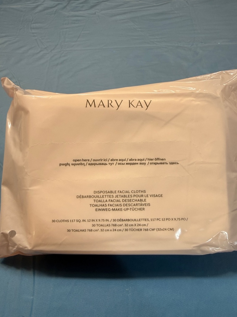 Mary Kay Disposable Facial Cloths - Pale Beige Pack 30 cloths